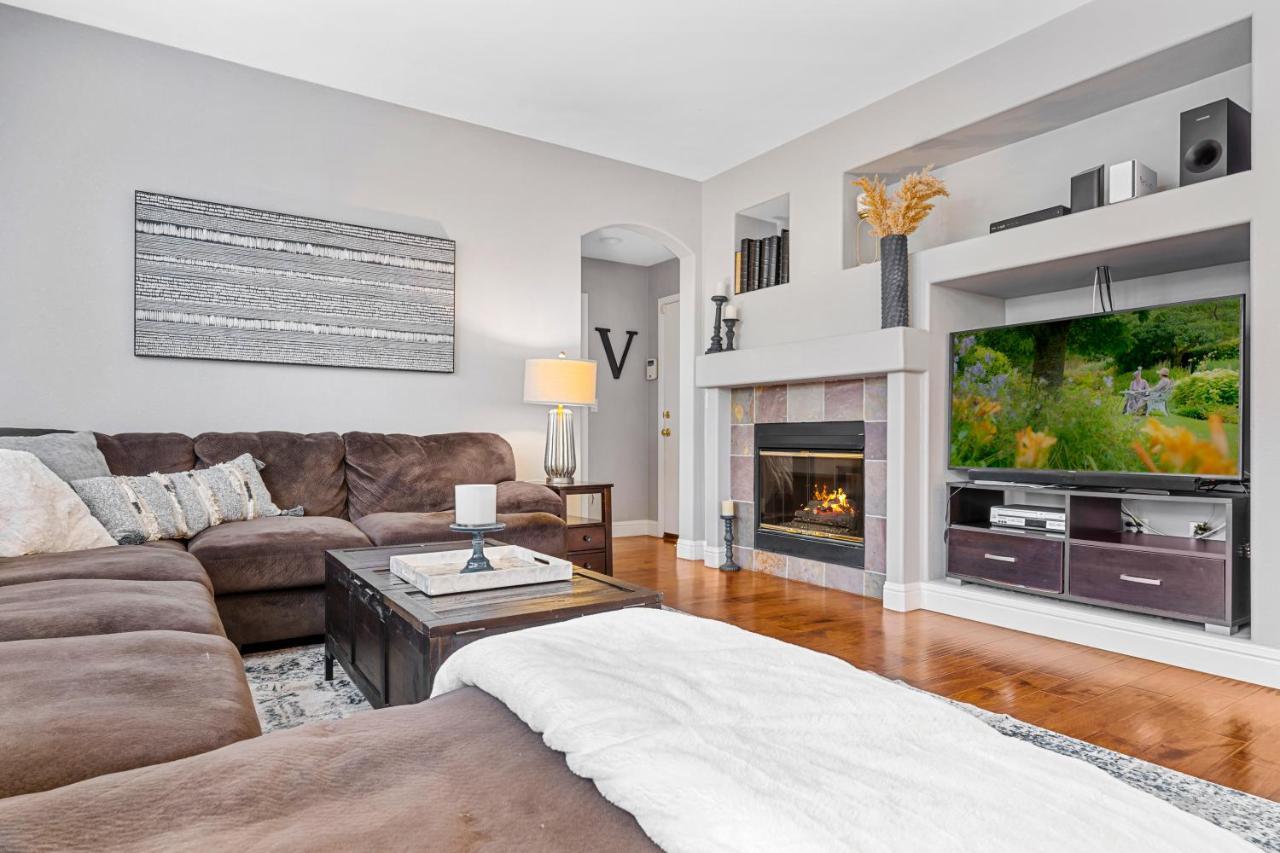 Brand New Listing - Windsor “Winetopia” Getaway Exteriör bild